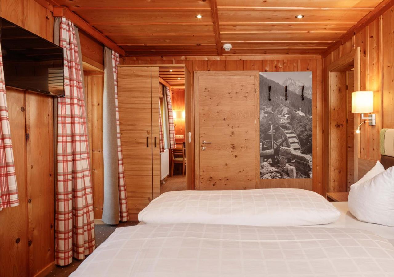 Landgasthof Adler Hinterhornbach Екстериор снимка